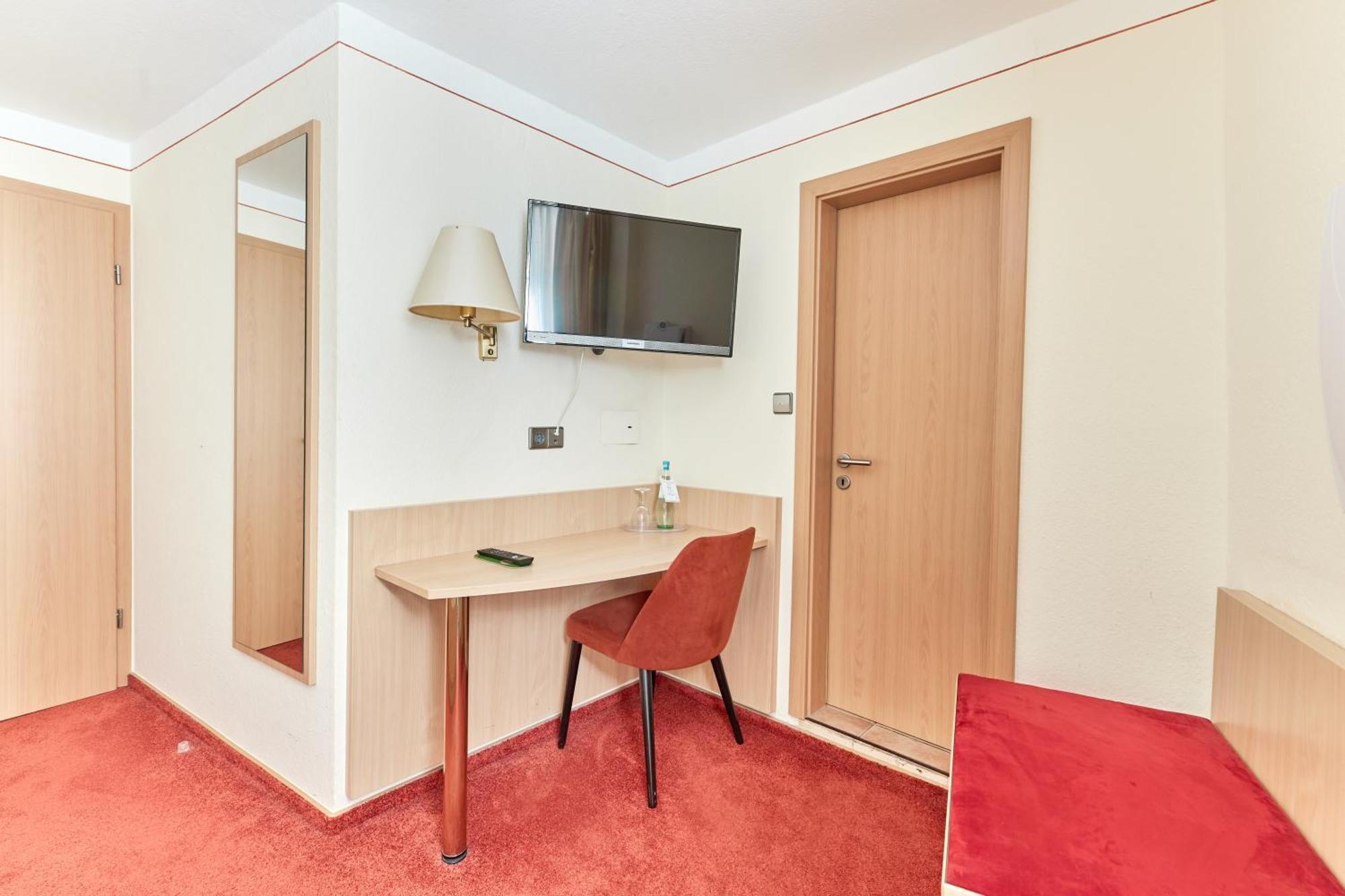 Hotel Weinhof โคเคห์ม ภายนอก รูปภาพ