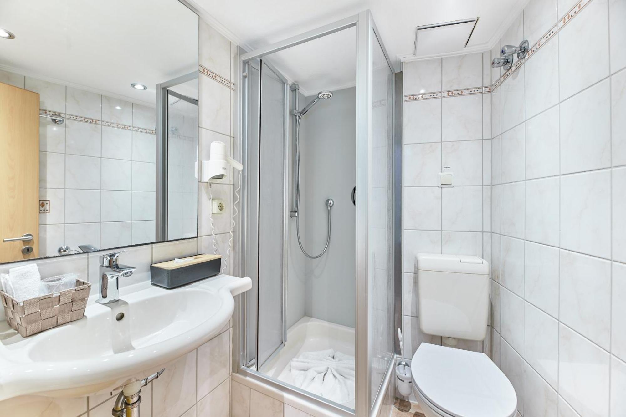 Hotel Weinhof โคเคห์ม ภายนอก รูปภาพ