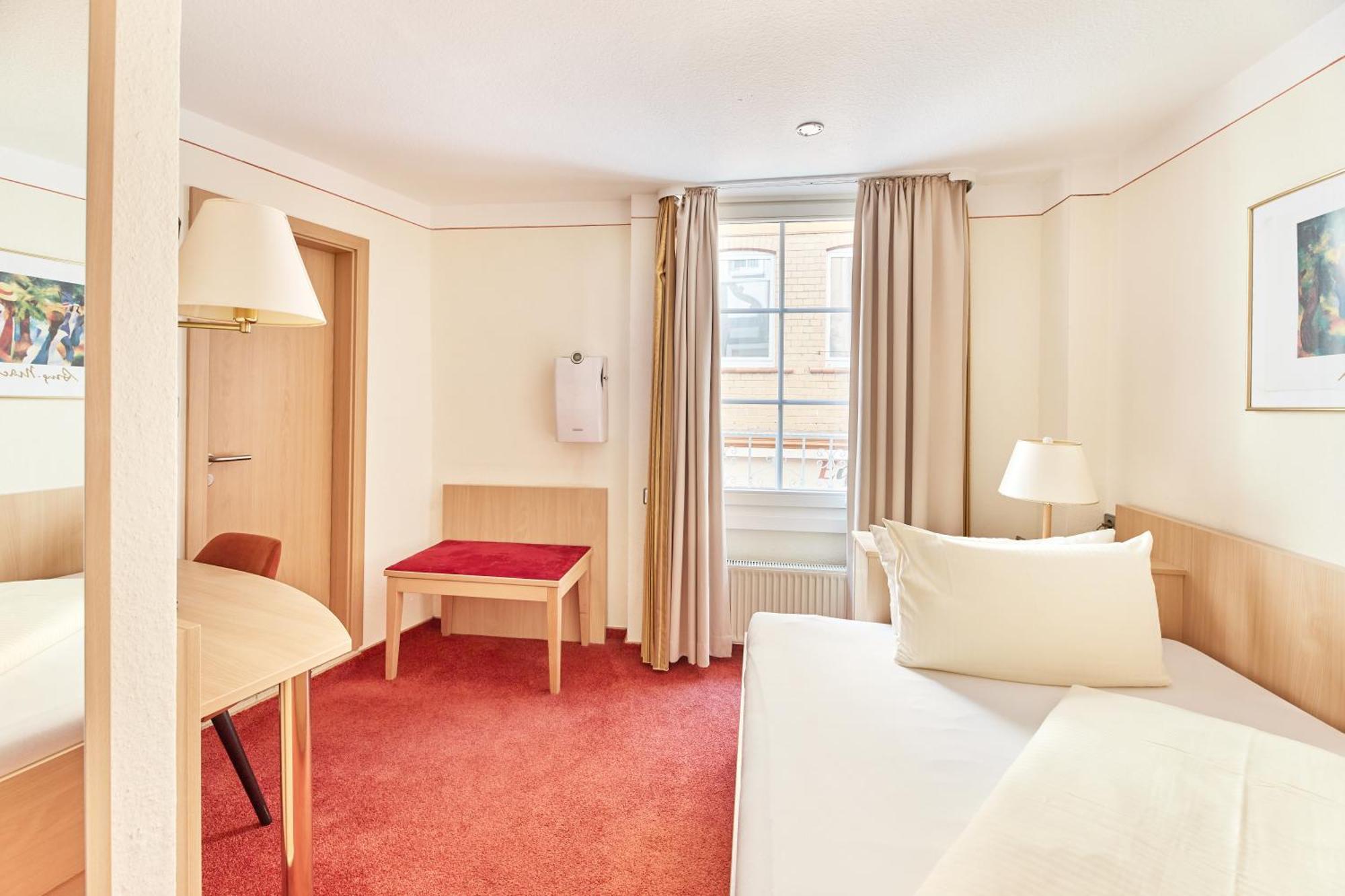Hotel Weinhof โคเคห์ม ภายนอก รูปภาพ