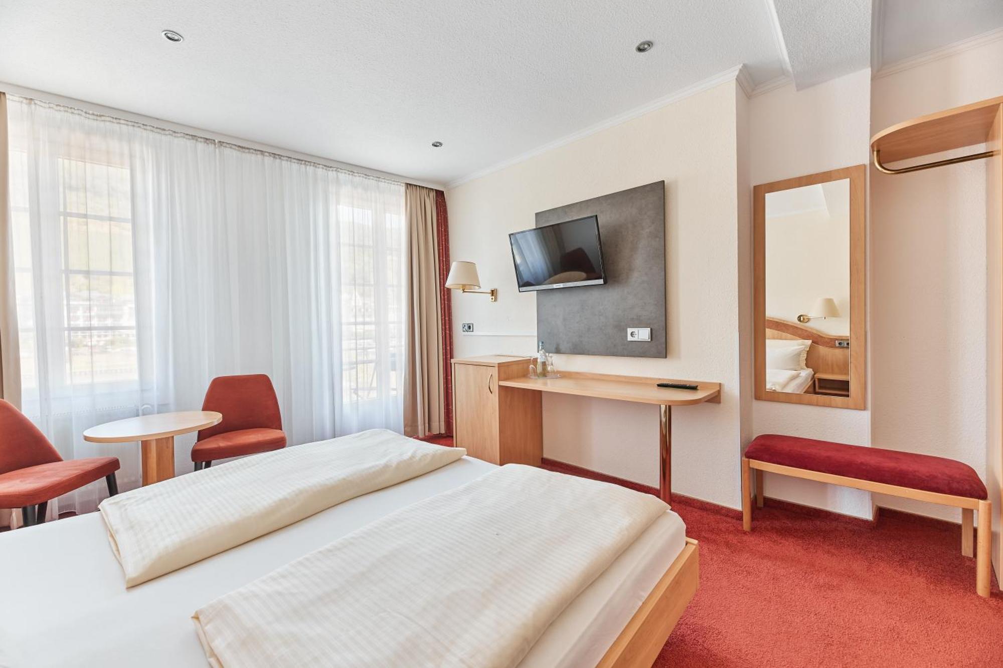 Hotel Weinhof โคเคห์ม ภายนอก รูปภาพ